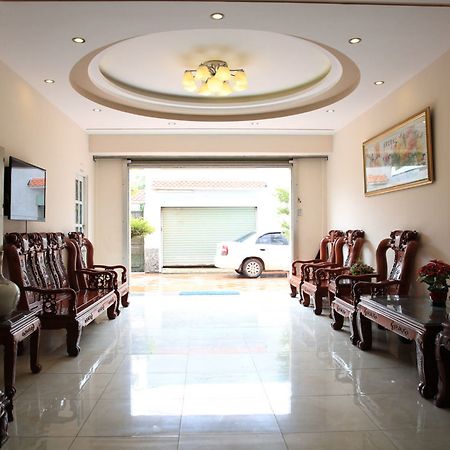 Hoa Phat Hotel & Apartment Хошимин Экстерьер фото