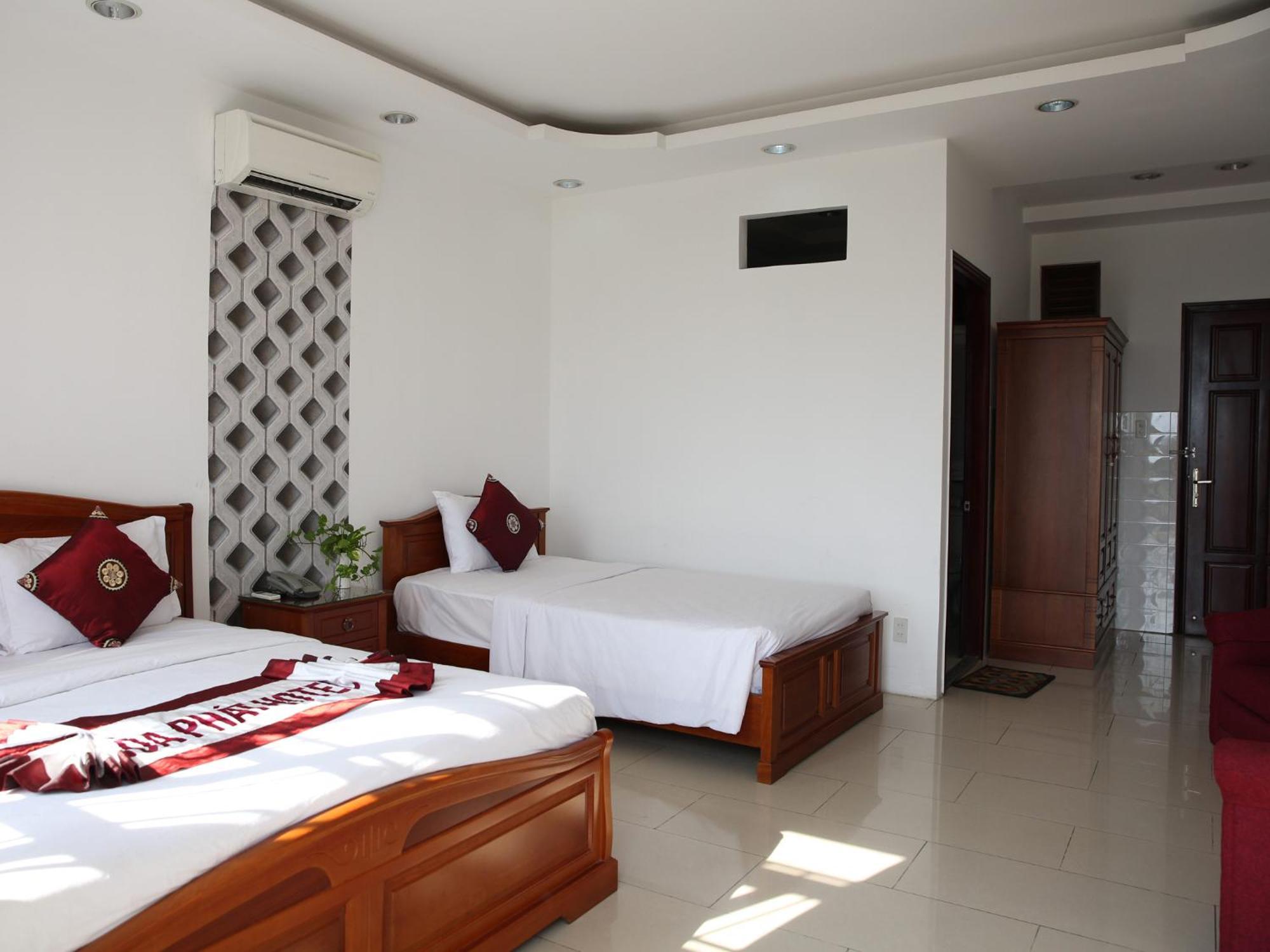Hoa Phat Hotel & Apartment Хошимин Экстерьер фото