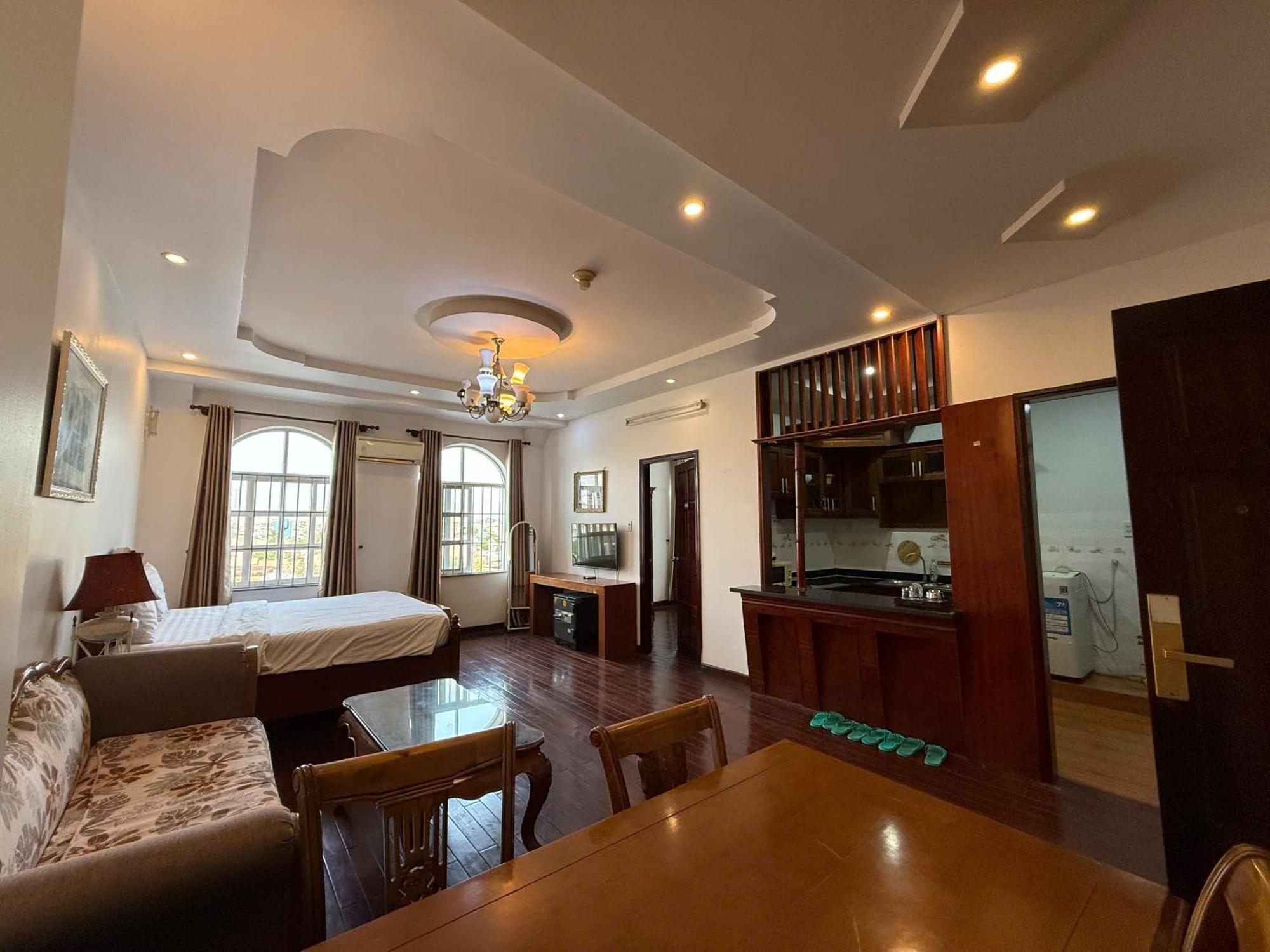 Hoa Phat Hotel & Apartment Хошимин Экстерьер фото