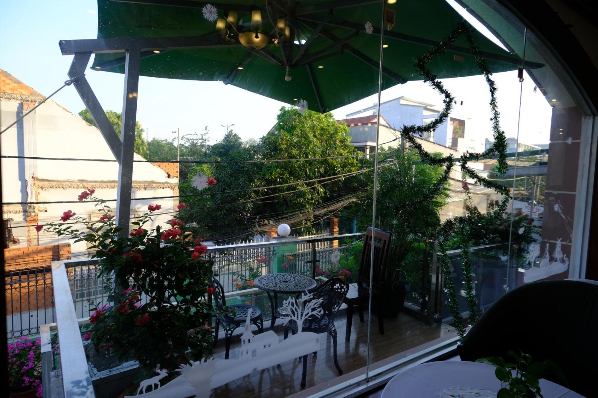 Hoa Phat Hotel & Apartment Хошимин Экстерьер фото