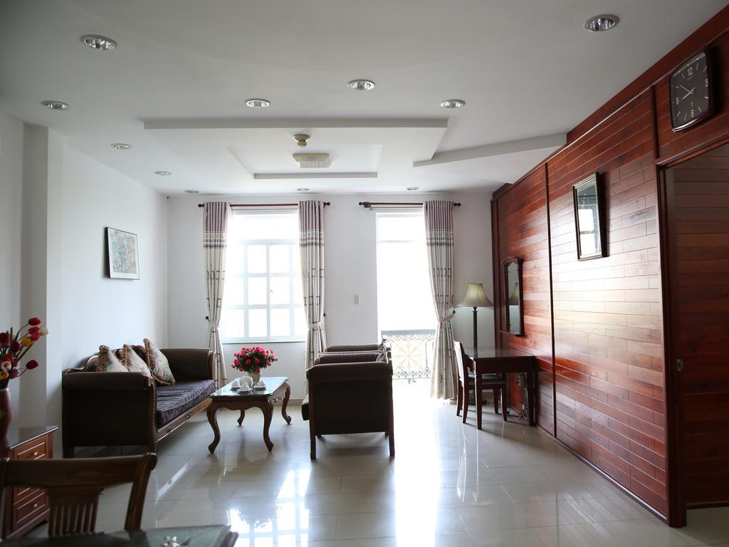 Hoa Phat Hotel & Apartment Хошимин Экстерьер фото