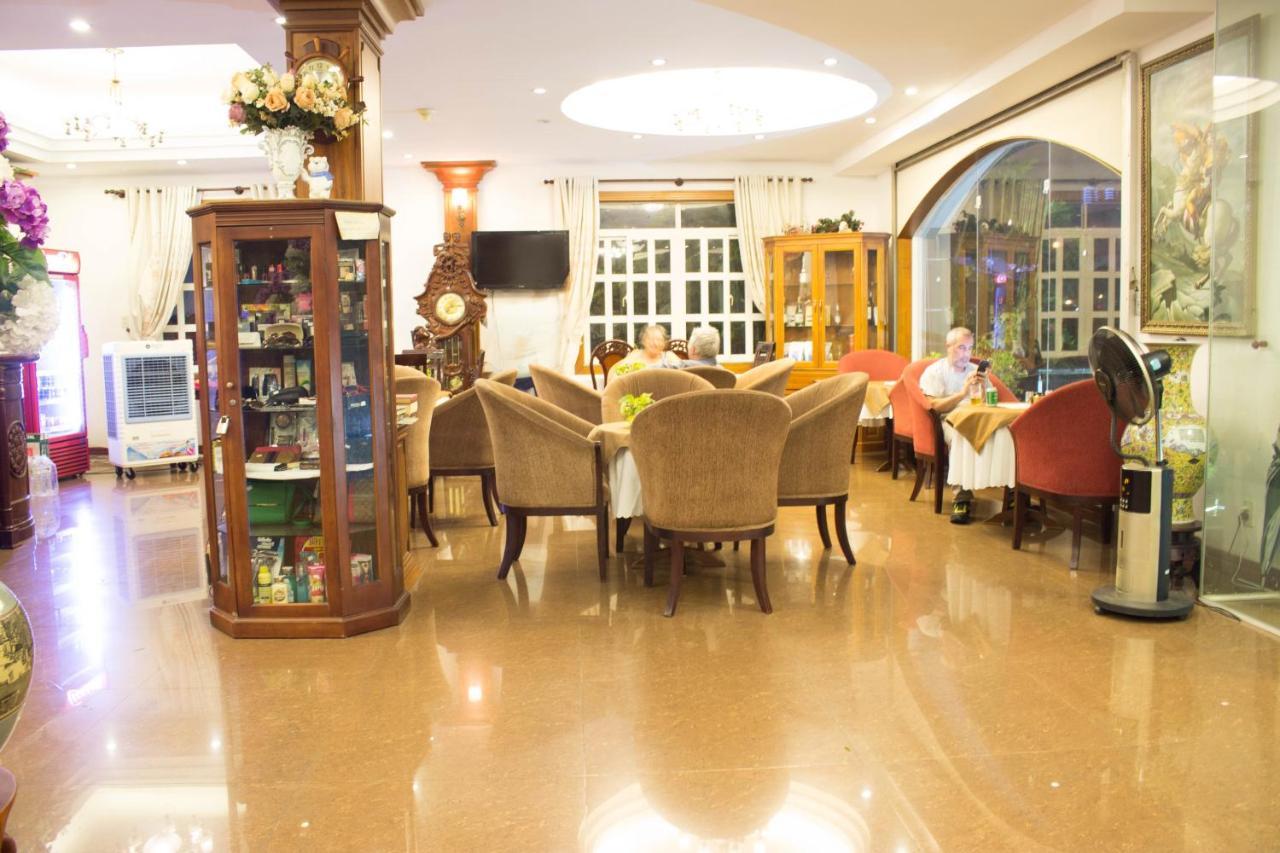 Hoa Phat Hotel & Apartment Хошимин Экстерьер фото